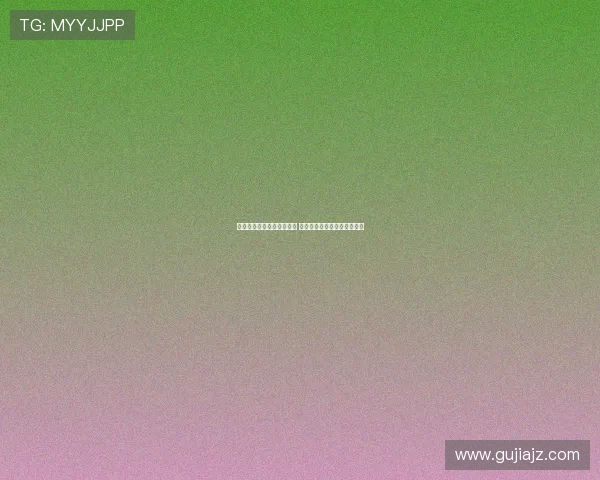 国庆假期旅游大军涌向泰山 人潮与中国红交织成壮丽画卷 国庆假期旅游大军涌向泰山 人潮与中国红交织成壮丽画卷